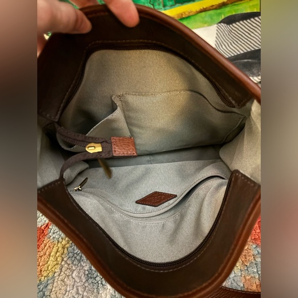 Fossil Color Block Heritage hobo crossbody ZB1784206 - Picture 8 of 8